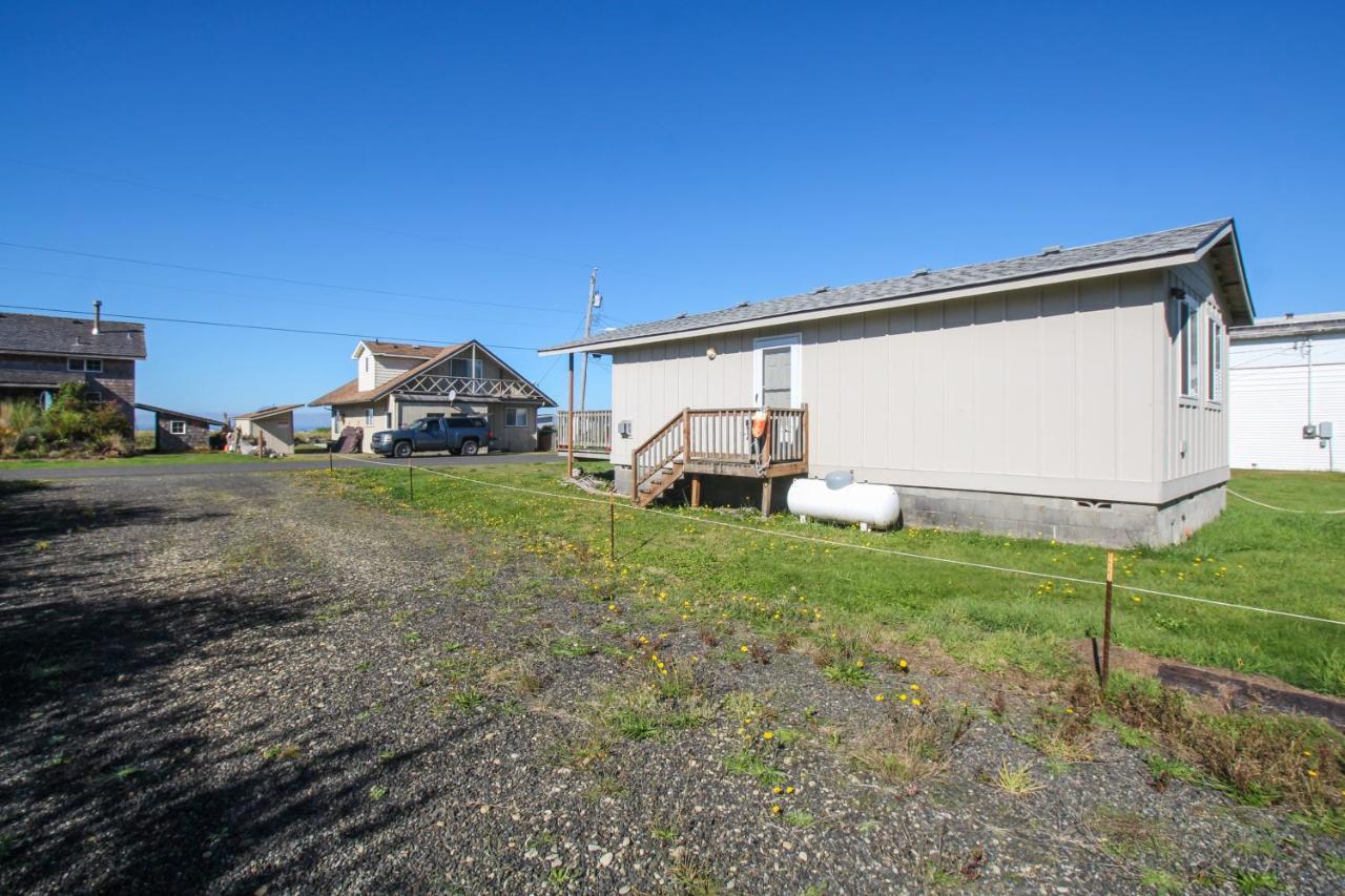 Driftwood Cottage Moclips Exterior photo
